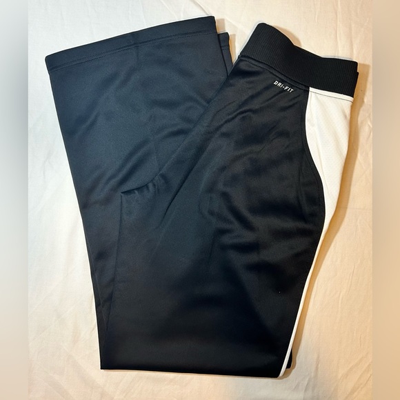 Nike Dri-Fit tracksuit 2pc Set size medium jacket small pants - Picture 14 of 15